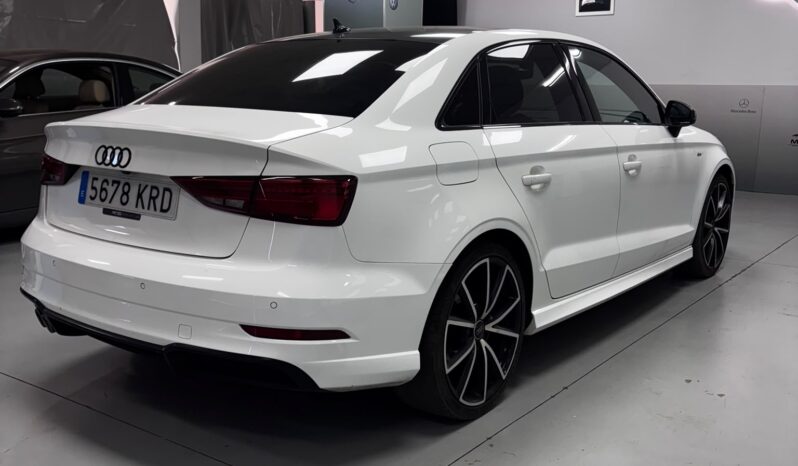 
								A3 S line edition 2.0 TDI Sedan full									
