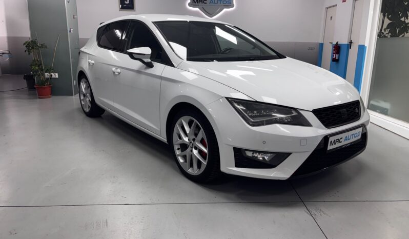 
								León 2.0 TDI DSG6 StSp FR Plus full									