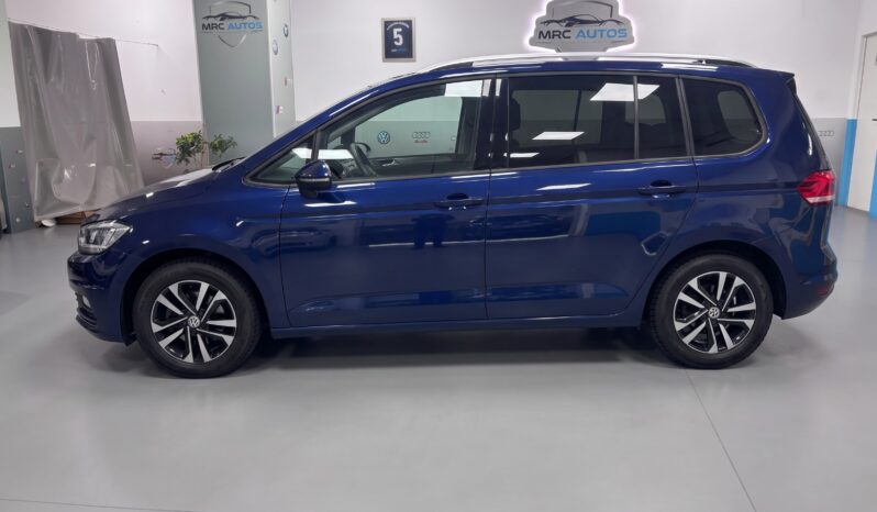 
								Touran Sport 2.0 TDI full									