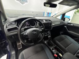 
										Touran Sport 2.0 TDI full									