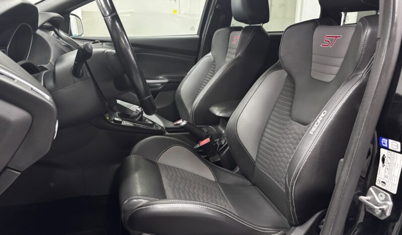 
								Focus 2.0 TDCi ASS ST full									