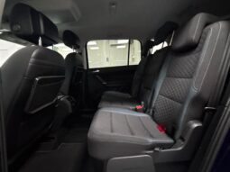 
										Touran Sport 2.0 TDI full									