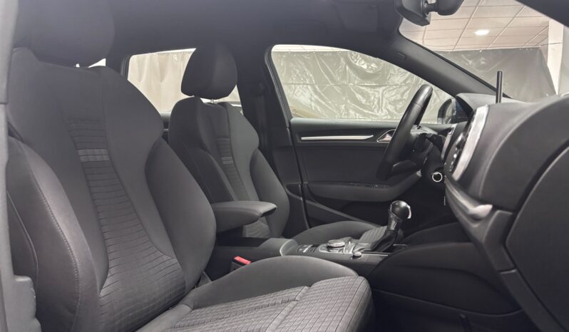 
								A3 S line edition 2.0 TDI S tronic Sportb full									