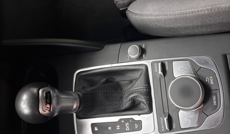 
								A3 S line edition 2.0 TDI S tronic Sportb full									