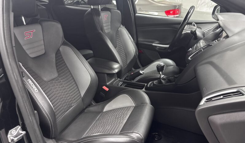 
								Focus 2.0 TDCi ASS ST full									