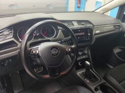 
										Touran Sport 2.0 TDI 110kW 150CV DSG full									