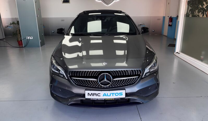 
								CLA 220 d Amg full									
