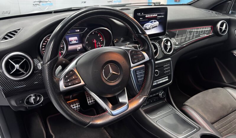 
								CLA 220 d Amg full									