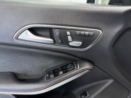 
										CLA 220 d Amg full									