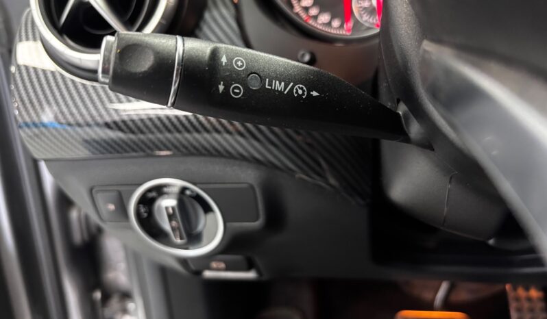 
								CLA 220 d Amg full									