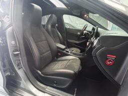 
										CLA 220 d Amg full									