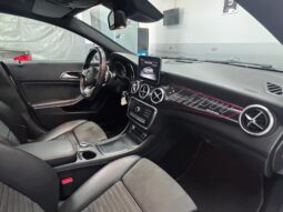 
										CLA 220 d Amg full									