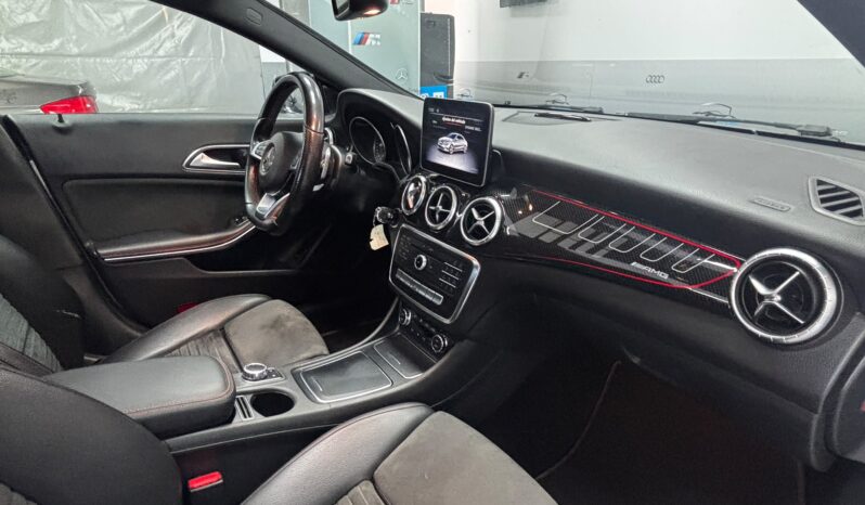 
								CLA 220 d Amg full									