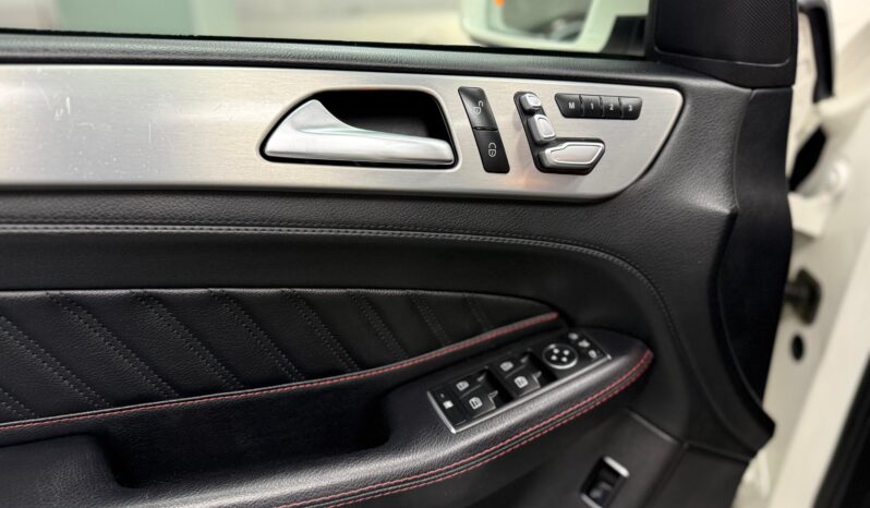 
								Clase GLE Coupé GLE 350 d 4MATIC full									