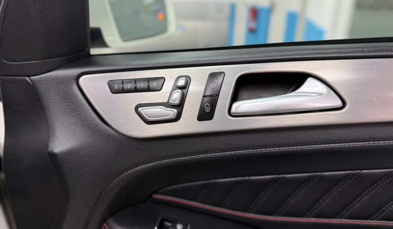 
								Clase GLE Coupé GLE 350 d 4MATIC full									