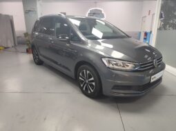 
										Touran Sport 2.0 TDI 110kW 150CV DSG full									