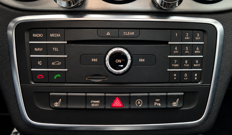 
								Clase GLA GLA 200 d AMG Line full									