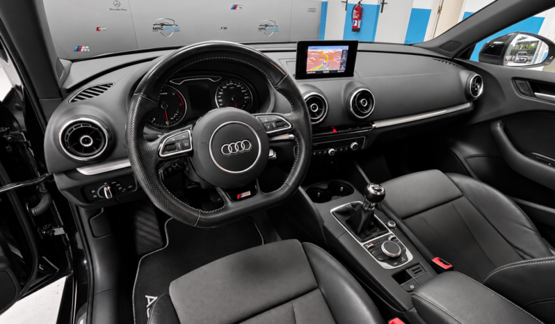 
								A3 Sedan 2.0Tdi S-line full									