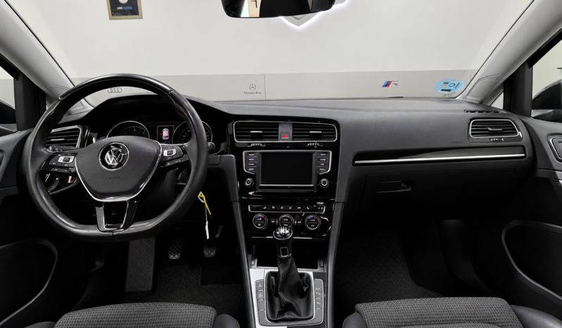 
								Golf VII 2.0Tdi R-line full									