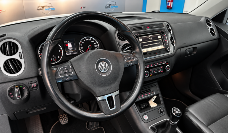 
								Tiguan 2.0 TDI 4×2 T1 Sport BMotion Tech full									