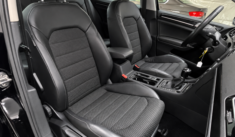 
								Golf VII 2.0Tdi R-line full									