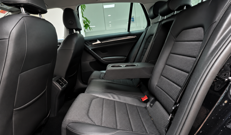 
								Golf VII 2.0Tdi R-line full									