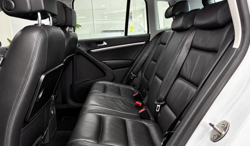 
								Tiguan 2.0 TDI 4×2 T1 Sport BMotion Tech full									