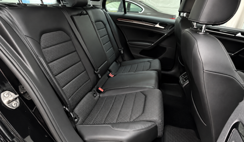 
								Golf VII 2.0Tdi R-line full									