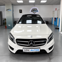 
										Clase GLA GLA 200 d AMG Line full									
