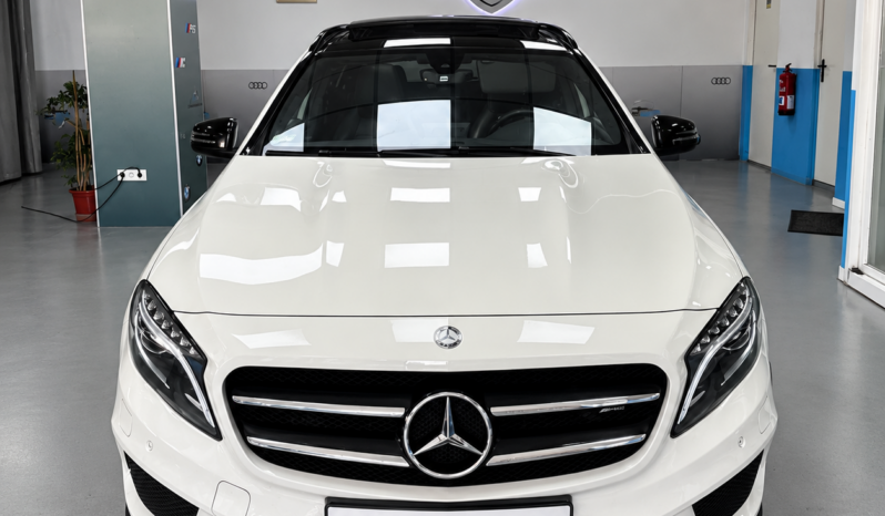 
								Clase GLA GLA 200 d AMG Line full									