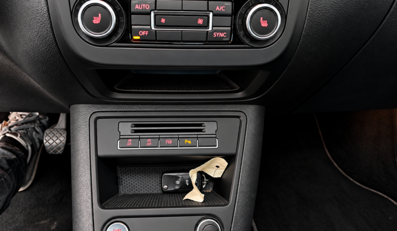 
								Tiguan 2.0 TDI 4×2 T1 Sport BMotion Tech full									